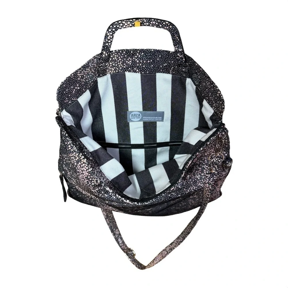 Azra NY Cross-body Italian Leather Messenger/Laptop Bag